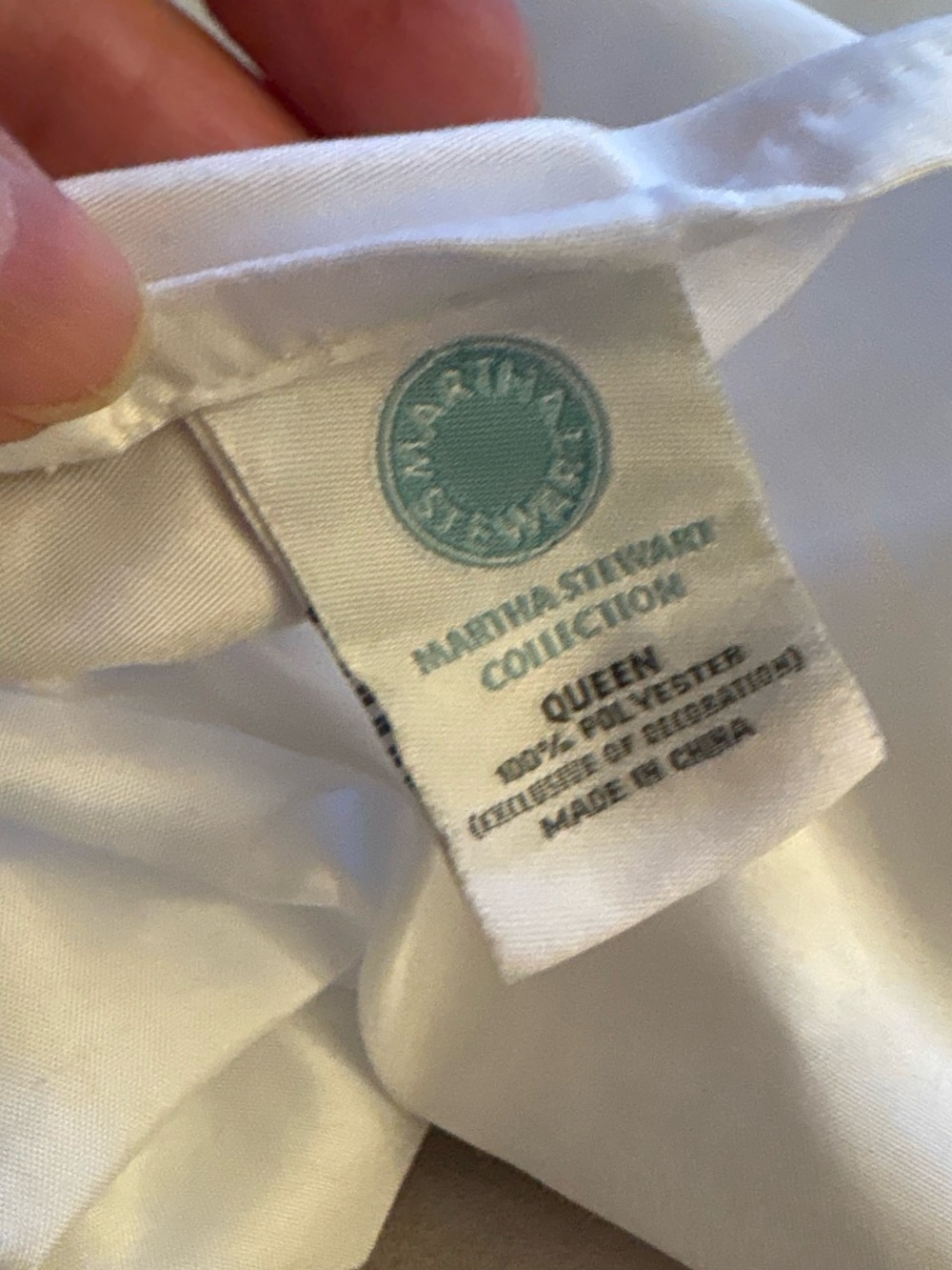 Martha Stewart Collection Queen Size White Bed Sheet #marthastewart #bedding use